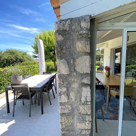 Вилла Lovely With Pool - Panoramic Sea View Антиб